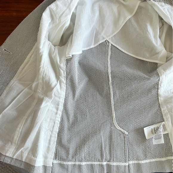 Ralph Lauren Seersucker blazer size 4 - Picture 12 of 16